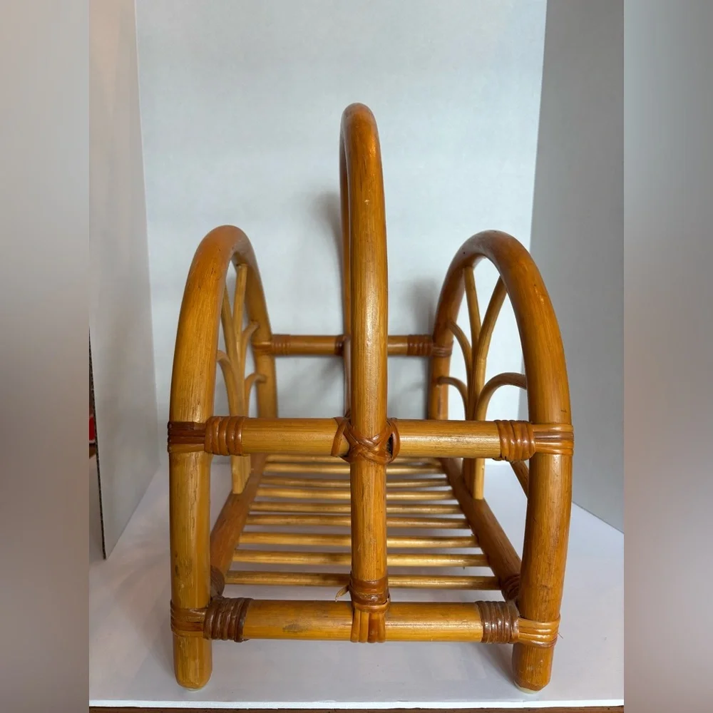 MCM Rattan Magazine/Book Rack - Picture 4 of 7